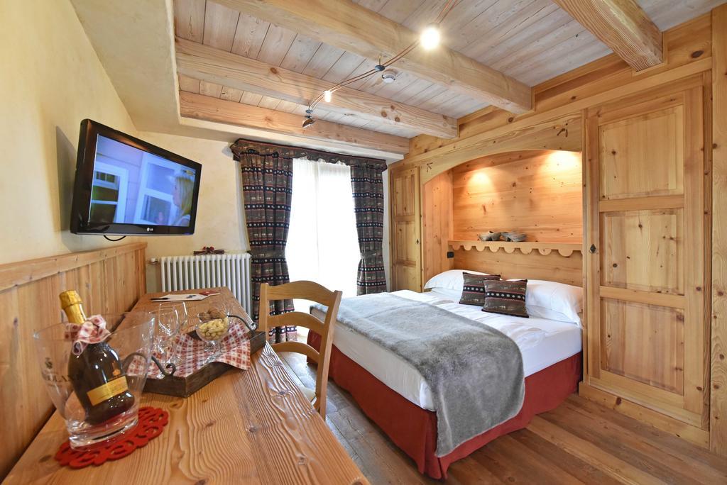 Hotel Miravidi A Cervinia Breuil-Cervinia Bagian luar foto
