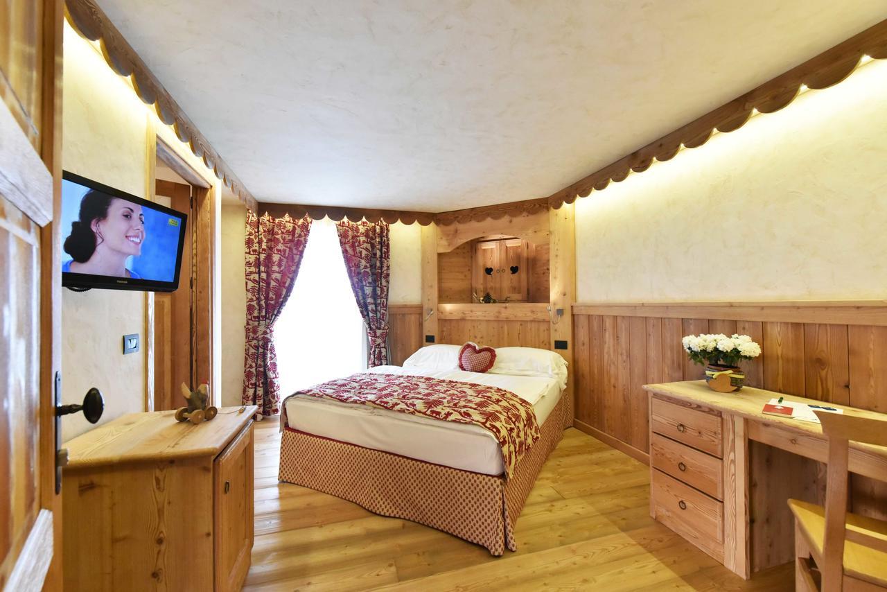 Hotel Miravidi A Cervinia Breuil-Cervinia Bagian luar foto