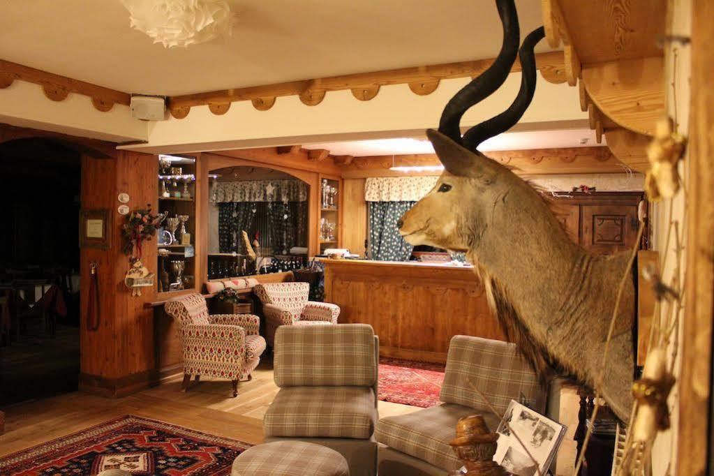 Hotel Miravidi A Cervinia Breuil-Cervinia Bagian luar foto