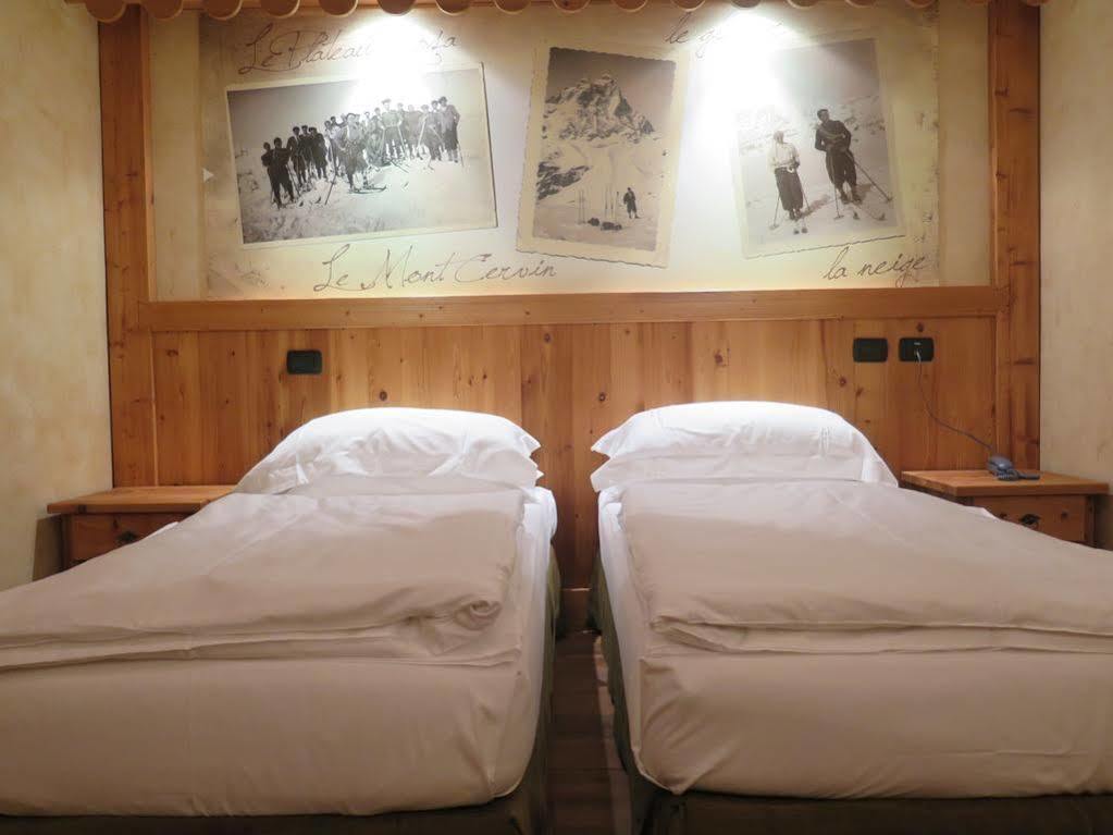 Hotel Miravidi A Cervinia Breuil-Cervinia Bagian luar foto